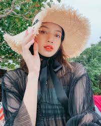 Instagram Post By Lisa Nov 5 2019 At 1 54am Utc Blackpink Blackpink Lisa Lalisa Manoban