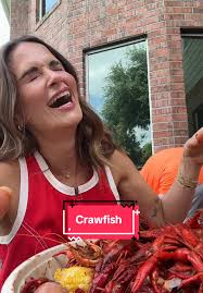 First Seafood Boil of 2024 Mukbang with Snow Crab, Tiger Shrimp, and Boiled  Eggs