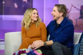 Actor dax shepard visited jay leno's garage, where he showed off the 1994 buick roadmaster that he and his wife, kristen bell, use as their family vehicle. Who Is Dax Shepard