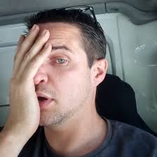 Is it normal for watts to fluctuate in an off-grid solar system?