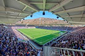 Lucero-serpa culo perfecto