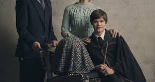 Annie, la fille de heaven, est désormais orpheline et privée de l'usage de ses jambes. Harry Potter Et L Enfant Maudit Archives Page 2 Sur 8 Poudlard Org
