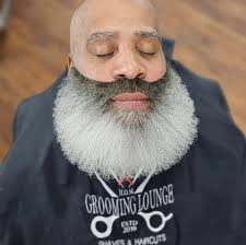 High Temple Fade, Dope beard line up. Only Hair skin and straight razor.  #teamhouseofmasters #majorleaguebarber expanding the brand  💈🔥💙✈🇨🇿🇵🇷🇯🇲🇺🇸🇯🇵💪🏾🏁  #blacklivesmatter#nycbarber#newyorkbarber#nybarber#nybarbers#barbernation  ...