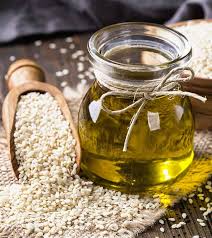 Black sesame seeds reverse greying & promote healthy hair. 11 Amazing Benefits Of Sesame Oil For Hair Must Try