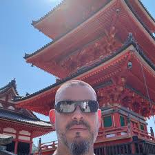 Anyone know where I can get a Korean corn dog? 👀