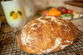 In Der Toskana Ist Dieses Rezept Weit Verbreitet Toskanisches Weissbrot Wird Gerne In Verschiedenste Saucen G Weissbrot Rezept Rezepte Brot Selber Backen Rezept