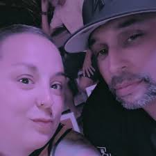 Large pizza orders for parties near Pittston?