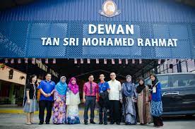 He was famously known as tok mat, mat setia and mat mr propaganda. Gambar Sekitar Program Bicara Kemerdekaan Jelajah Kemerdekaan Muafakat Pendidikan Johor Aeshah Adlina S Weblog