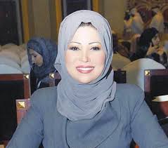 The iranian—born al—jazeera reporter, who spent her teen years in canada and studied and worked in the u.s., had been in challenging situations before, including returning to the land of her birth to. 10 Al Jazeera Arabic Anchors Ideas Female News Anchors Instant Hijab Muslim Lifestyle