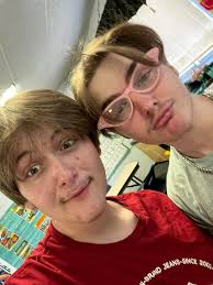 Two more days- they're gonna miss me this summer! Even Mr. Evans got into  the pics today. Must remember to wear clothing with pockets!!! Goofballs!!