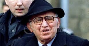 Вижте в какъв невиждан лукс живее внукът на Тодор Живков в Америка!  (снимки)