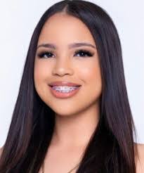 Kaitlin Benson's Instagram, Twitter & Facebook