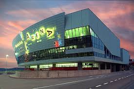 Découvrez arena cinemas, ses 9 salles de cinéma et 30 ecran ad notam mirror image, et profitez des dernières. Arena De Geneve Le Grand Saconnex Ticketcorner