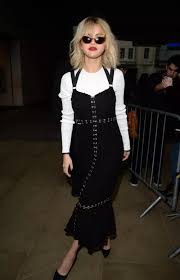 I left you a little note, and i don't know if you saw it. Justin Bieber S Kurt Cobain Obsession Intensifies Girlfriend Selena Gomez Now Looks Like Courtney Love Alternativenation Net