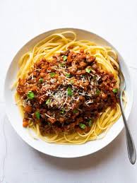 Mushroom Lentil Spaghetti Bolognese Filled With Vegetables This Vegan Spaghetti Bolognese Is Rich Hea Lentil Recipes Vegan Bolognese Vegetarian Spaghetti