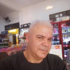 Estamos lejos no crees, feliz día 💐🥂