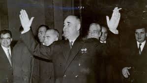 He was mainly keen on gaining control of romanian politics. Cum A Devenit Omul Care Nu Se Pricepea La Nimic Cel Mai TanÄƒr ConducÄƒtor Politic Din Europa