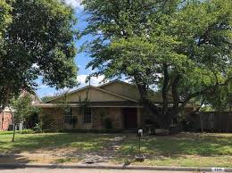 Deep ellum offers great bars for live music and concerts. Houses For Rent In Dallas County Tx 440 Homes Zillow