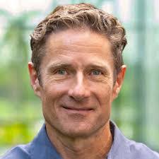 Tim Hacker's Instagram, Twitter & Facebook