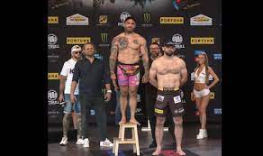 The headline event of the evening is a light heavyweight bout that features a pair of powerful fighters. 4hy Sg Iksqa7m