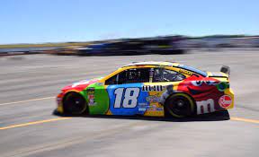 The drivers and crew chiefs are listed as well. Nascar Four Drivers Race For 2019 Championship Who Will Win