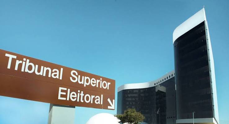 TRE-DF aplica entendimento do TSE no caso Lula e impede candidatura