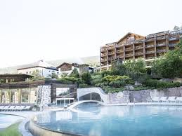 Il resort è curato nei minimi dettagli e nulla è lasciato al caso. Adler Spa Resorts Lodges Italien Adler Spa Resorts Lodges