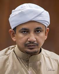 Habib Hadi bin Abdul Qodir Alaydrus ( @habibhadialydrus Founder Al-Mau'una  , Pasuruan) #fotohabaib #fotoulama #ulama #ulamadunia #ulamanusantara  #habibhadipasuruan #pejuangrindurosul #habaib #ulamaaswaja #tokohjawatimur  #nahdlatululama #tokoh ...
