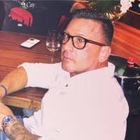 Gina Mccloskey's Instagram, Twitter & Facebook