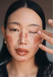 Ft @MERIT Beauty’s blush balms in bespoke and postmodern 💕