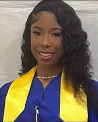 Mississippi teen cheerleader killed after tree slams into home during storm  as frantic neighbors use chainsaws to free her