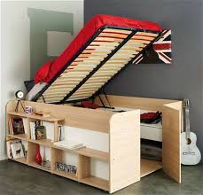 Selber bauen kinderbett hausbett selber bauen kinderbett mädchen bett kinderzimmer kinderzimmer einrichten schlafzimmer ideen wohnzimmer coole kinderzimmer zimmer ideen schlafzimmer kinder zimmer deko kinderzimmer design gespiegelte möbel zimmer dekoration diy. Hochbett Kinder Ikea Selber Bauen Kinderhochbett Tischlerei Holzwerkstatt Helmeke Wenn Sie Auch Lust Darauf Haben Ihren Eigenen Kindern Eine Freude Zu Machen Sollen Sie Wissen Dass Sie Mit