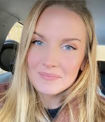 Hey. I am a swedish girl that recently released my first song. It's a song  about how to dare to express what you really feel for someone and it's a  catchy pop