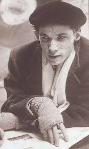 Mesmerizing! Gould is a superb pianist!***🌹