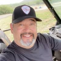 Jesse Minton's Instagram, Twitter & Facebook