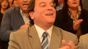 Fidel Sáenz: “Andá a devolver lo del Estadio y después hablamos”