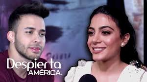 En abril de 2016, prince royce confirmó su relación con emeraude a través de una tierna foto en redes sociales. Emeraude Toubia Hace Revelaciones Sobre Su Romance Con Prince Royce By Despierta America