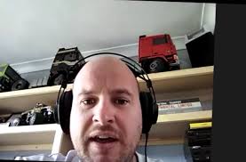 We've reached a milestone! It's the tenth episode of the Truck & Driver  podcast and it's over one hour! Dougie is joined by Chris Maddision and Mat  Ireland