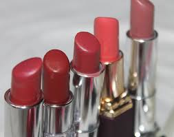High quality beauty products are a must. Student Pocket Guide 10 Essential Beauty Products Every Girl Needs