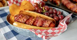 Top each with 1/4 cup chili bean mixture. Bacon Wrapped Cheese Hot Dogs Barbara Bakes