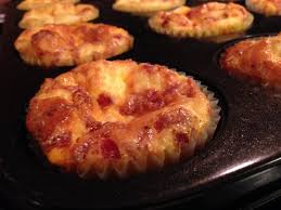 Recette Mini Quiche Lorraine Sans Pate En Video Recette Quiche Lorraine Sans Pate Mini Quiche Quiche Lorraine