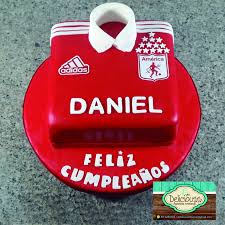 | sigue nuestra cuenta del equipo femenino: Torta America De Cali Pasteleria Artesanal America De Cali Tortas En Pastillaje