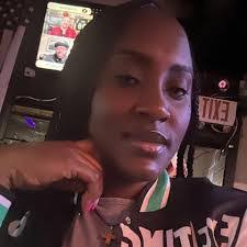 Tonya Newcomb's Instagram, Twitter & Facebook