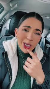 Jessica Olivencia's Instagram, Twitter & Facebook