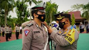 Total kasus positif virus corona di ri menembus angka 2 juta, setelah ada penambahan 14.536 kasus hari ini. Infopublik Polres Siak Laksanakan Apel Gelar Pasukan Ops Keselamatan Lancang Kuning 2021