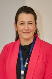 I would like to thank American University of Sharjah, for providing me with  the platform to serve as Vice President of the Student Council and work  towards achieving various AUS initiatives. |