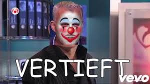 Search only for peter r de vries dragqueen Janko13k Peter R De Vries Official Lyric Video Youtube