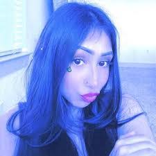 Hannah Mudd's Instagram, Twitter & Facebook