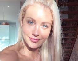 2018 Bachelorette Ali Oetjen has responded to Grant Kemp's rumours.