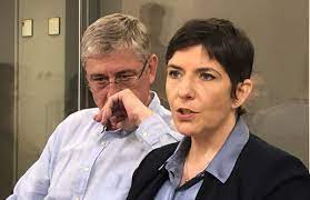 Klára dobrev, a hungarian mep of the opposition democratic coalition, has said the european parliament may pass legislation to introduce. Gyurcsany Nem Kizart Hogy Dobrev Klara Lesz A Miniszterelnoki Elovalasztason A Dk Jeloltje Magyar Hang